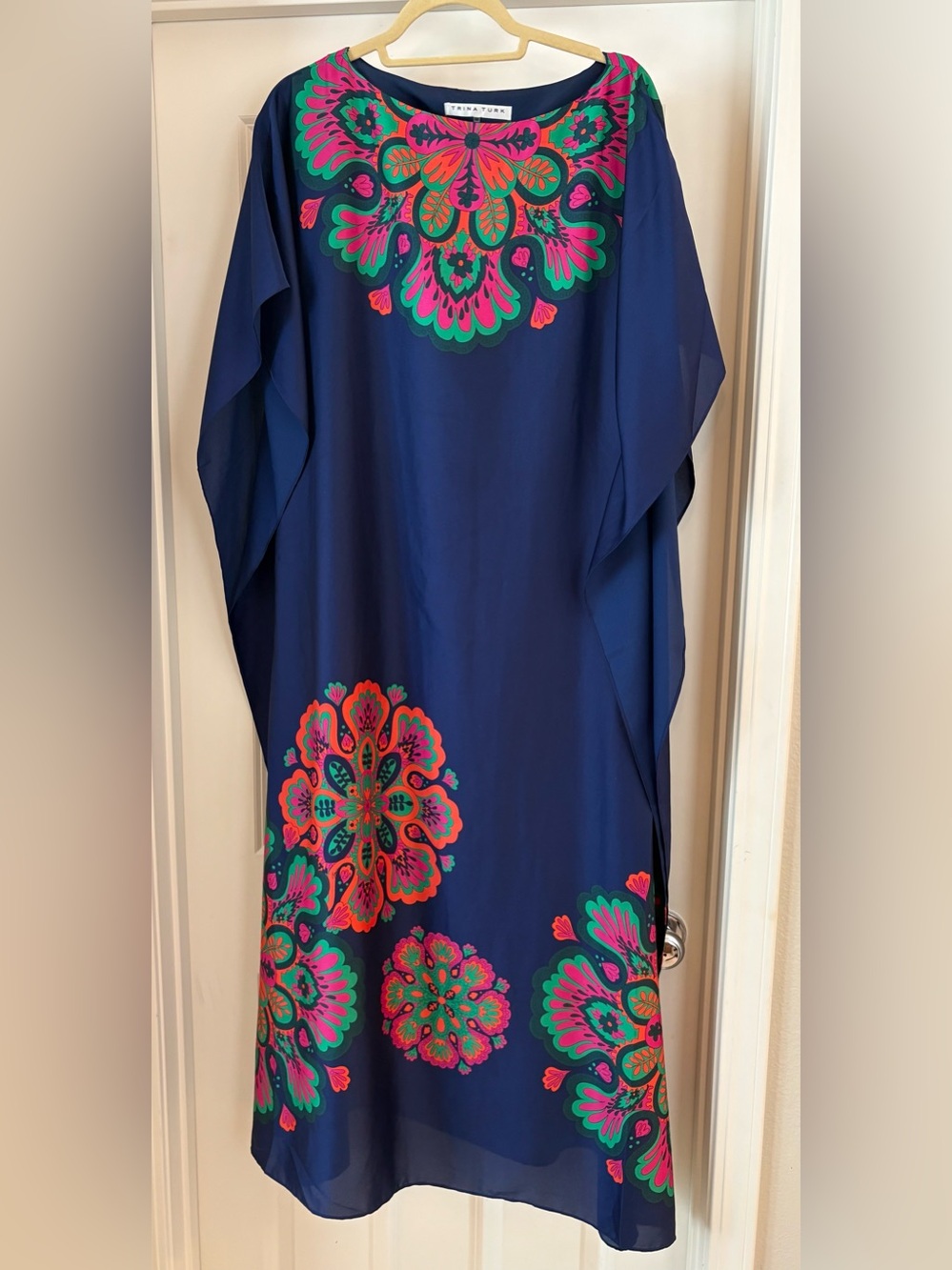 EUC Trina Turk Theodora Maxi Caftan Dress in Bengal Blue Multi Print, size XS/S